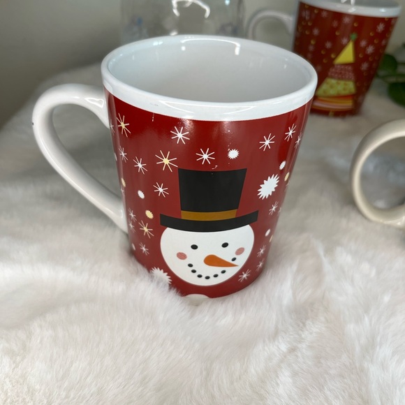 Christmas Mug Bundle - Picture 2 of 9